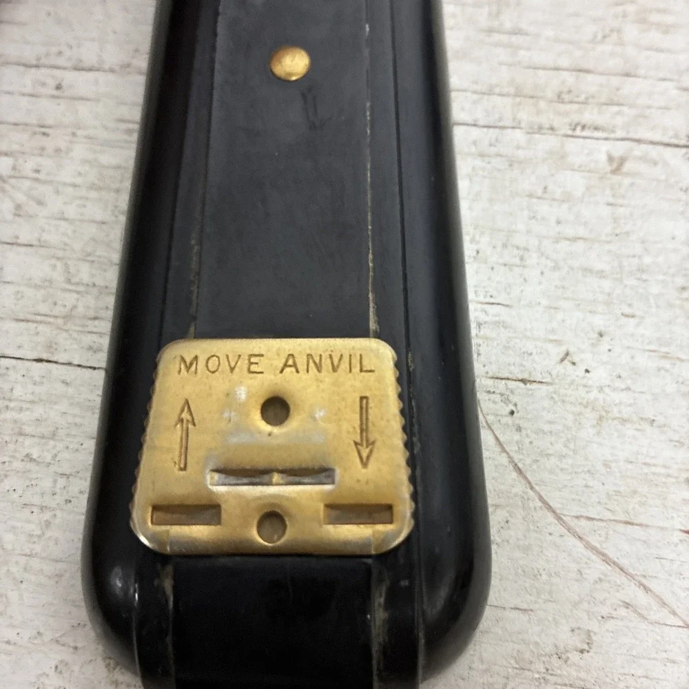 Vtg Rare swingline stapler vintage black and gold Totally Functions